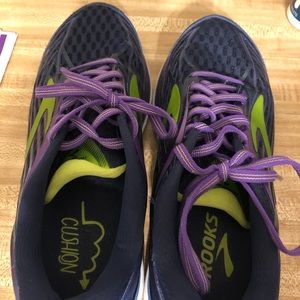 Brooks Transcend 4 Running Shoe